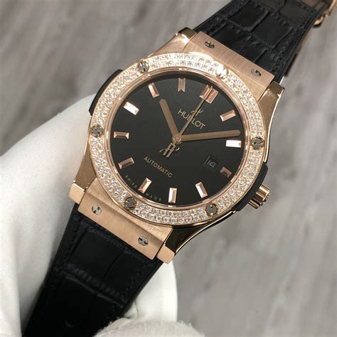 giá đồng hồ hublot